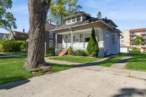 1434 Oakwood Ave, Des Plaines, IL 60016