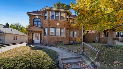 2313 NW 12th Ave, Rockford, IL 61104
