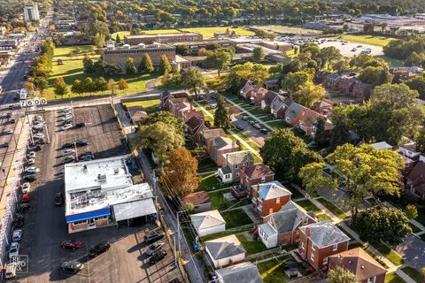View/Area - 7621 S Artesian Ave, Chicago, IL 60652 photo 4 of 7