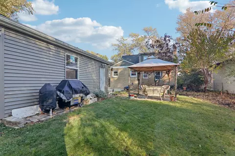 516 N Maple St, Mount Prospect, IL 60056 photo 30