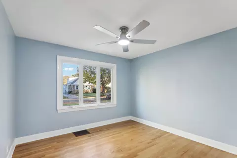516 N Maple St, Mount Prospect, IL 60056 photo 14
