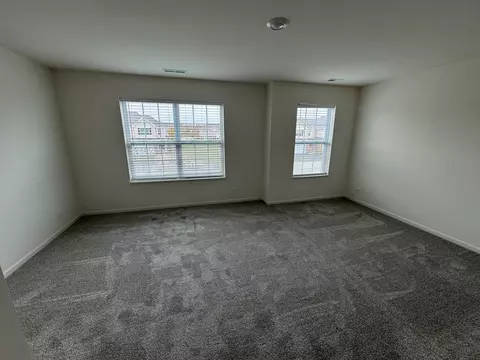 1209 Draper Rd, Mchenry, IL 60050 photo 4