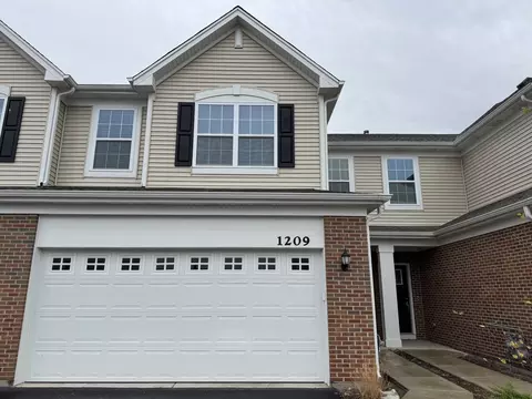 1209 Draper Rd, Mchenry, IL 60050