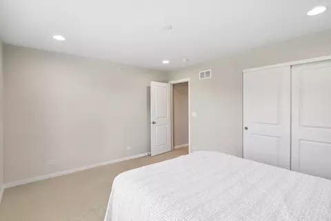 1742 Prospect Dr, Hoffman Estates, IL 60192 photo 36