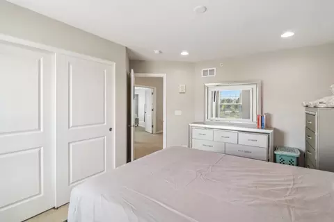 1742 Prospect Dr, Hoffman Estates, IL 60192 photo 38