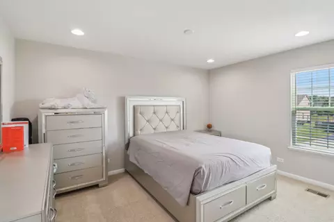 1742 Prospect Dr, Hoffman Estates, IL 60192 photo 37