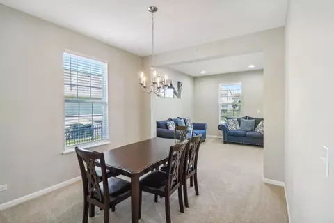 1742 Prospect Dr, Hoffman Estates, IL 60192 photo 15