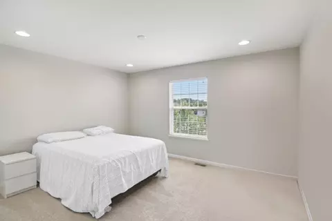 1742 Prospect Dr, Hoffman Estates, IL 60192 photo 35