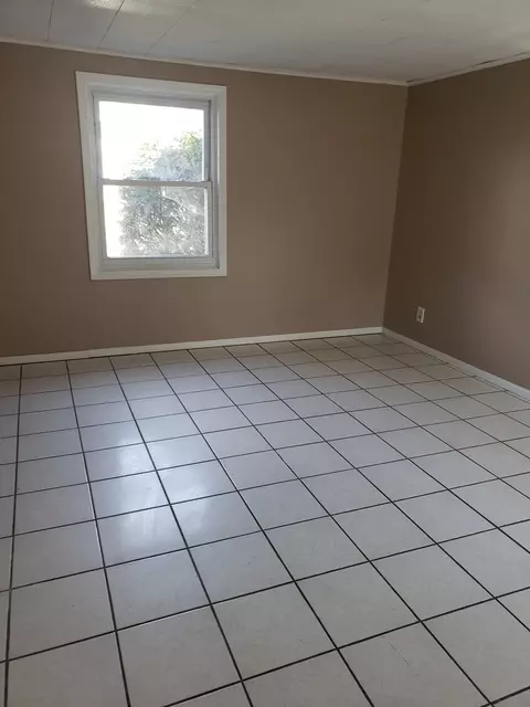 3775 Maple Ave, Northbrook, IL 60062 photo 8