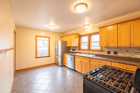 1384 S 4th Ave, Kankakee, IL 60901 photo 7