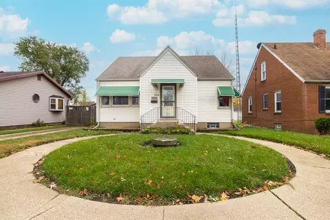 1384 S 4th Ave, Kankakee, IL 60901