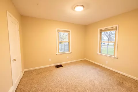 1384 S 4th Ave, Kankakee, IL 60901 photo 12