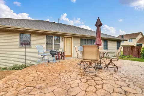 401 Mccoy Ct, Minooka, IL 60447 photo 44