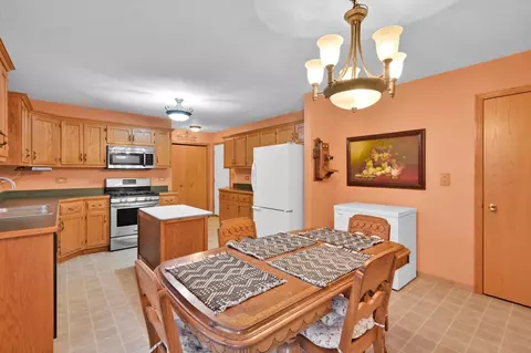 401 Mccoy Ct, Minooka, IL 60447 photo 11