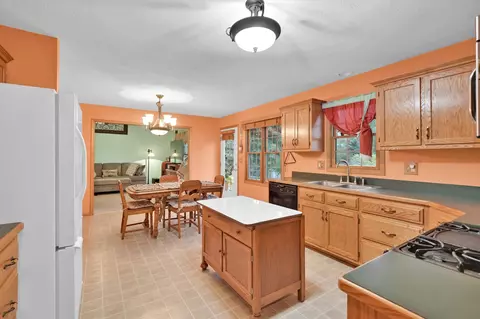 401 Mccoy Ct, Minooka, IL 60447 photo 13