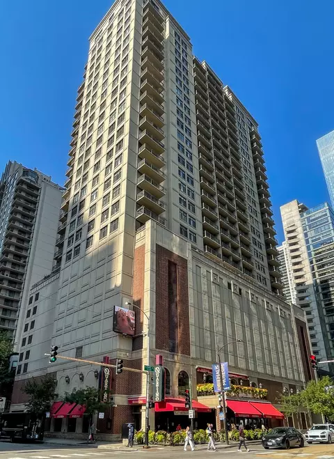 630 N State St #1903, Chicago, IL 60654