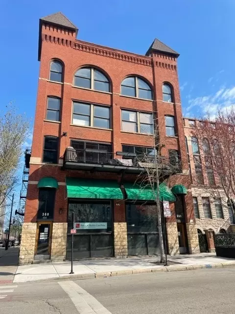 368 W Huron St #3N, Chicago, IL 60654