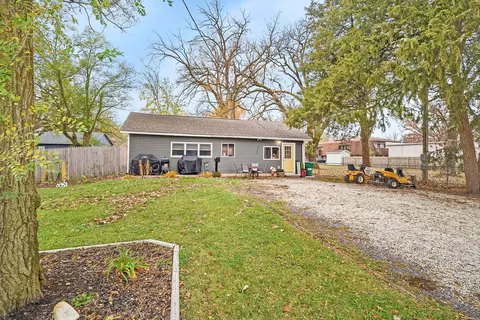 112 Daniels St, Wilmington, IL 60481