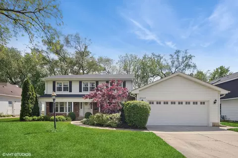 22 W163 Glen Valley Dr, Glen Ellyn, IL 60137