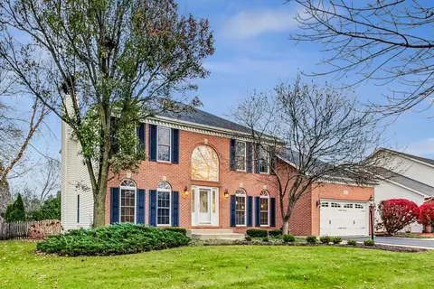 5011 Switch Grass Ln, Naperville, IL 60564