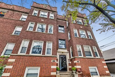 7321 N Paulina St #2, Chicago, IL 60626