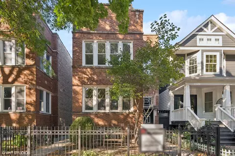 1718 W Balmoral Ave, Chicago, IL 60640