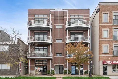 2250 W Foster Ave #3E, Chicago, IL 60625