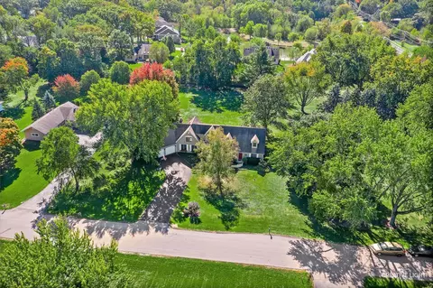 38 W173 Kristin Dr, Elgin, IL 60124