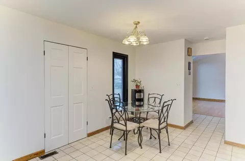 4 N442 2nd Ave, Addison, IL 60101 photo 9