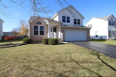2011 Olde Mill Rd, Plainfield, IL 60586
