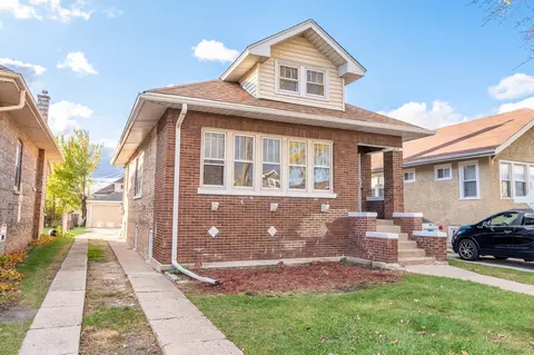 1832 S 10th Ave, Maywood, IL 60153