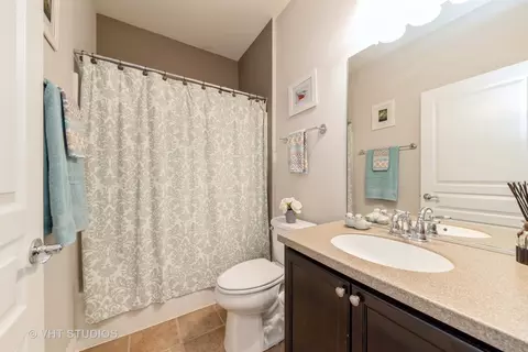 850 Cascade Falls Dr, Elgin, IL 60124 photo 9