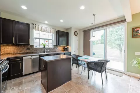850 Cascade Falls Dr, Elgin, IL 60124 photo 17