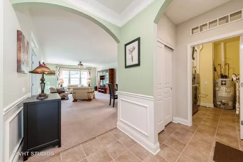 850 Cascade Falls Dr, Elgin, IL 60124 photo 6