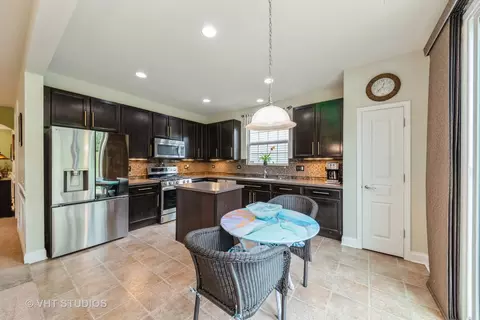 850 Cascade Falls Dr, Elgin, IL 60124 photo 18