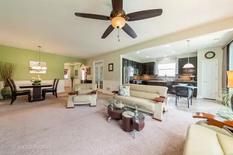 850 Cascade Falls Dr, Elgin, IL 60124 photo 12