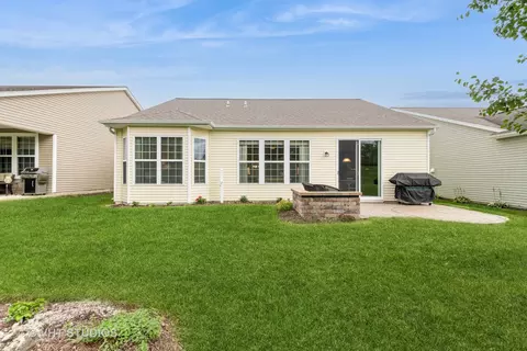 850 Cascade Falls Dr, Elgin, IL 60124 photo 35