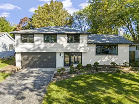 1527 Center Ave, Wheaton, IL 60189