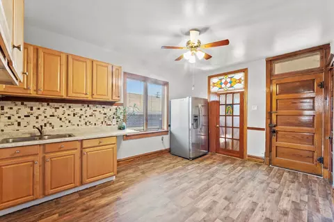2425 W 46th Pl, Chicago, IL 60632 photo 15
