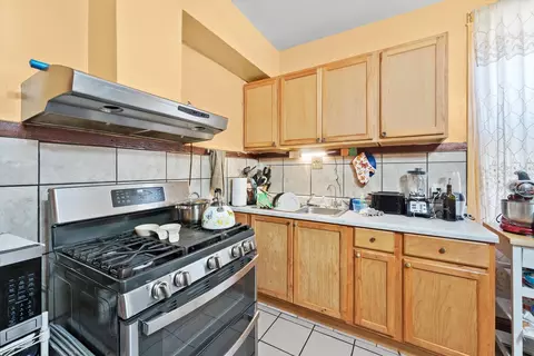 2425 W 46th Pl, Chicago, IL 60632 photo 10