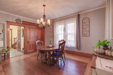 Dining - 1017 E Chamberlin St, Dixon, IL 61021 photo 1 of 4