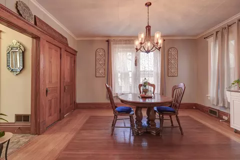 Dining - 1017 E Chamberlin St, Dixon, IL 61021 photo 3 of 4
