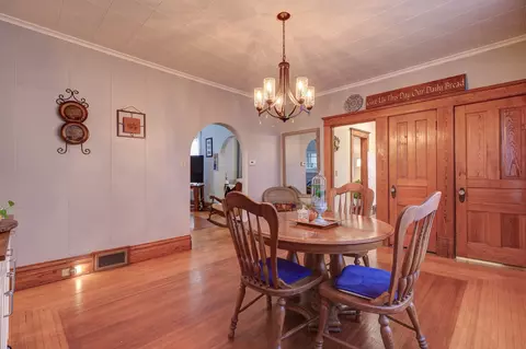 Dining - 1017 E Chamberlin St, Dixon, IL 61021 photo 2 of 4
