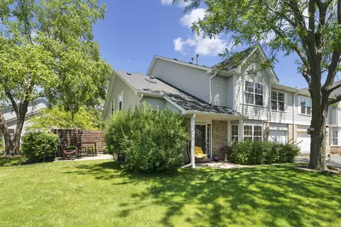 13928 Cambridge Cir, Plainfield, IL 60544