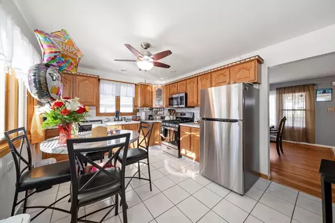 Kitchen - 117 E Armitage Ave, Addison, IL 60101 photo 1 of 1