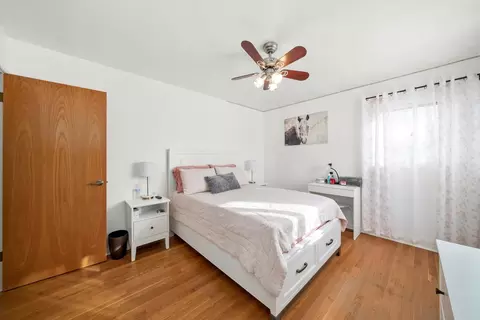 Bedroom - 117 E Armitage Ave, Addison, IL 60101 photo 6 of 8