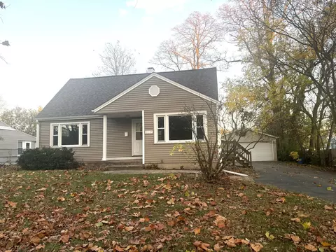 617 N Main St, Lombard, IL 60148