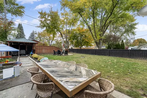 Exterior - 222 Wille Ave, Wheeling, IL 60090 photo 3 of 6