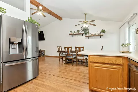 Kitchen - 210 Highbridge Trl, Mchenry, IL 60050 photo 5 of 5