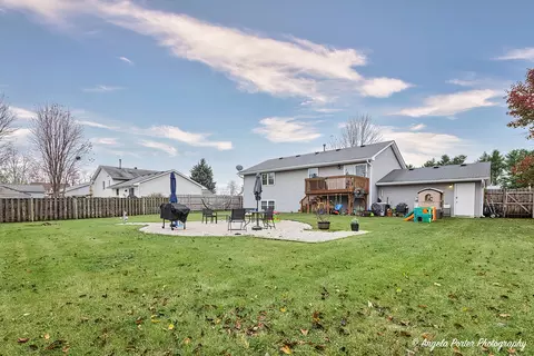 Exterior - 210 Highbridge Trl, Mchenry, IL 60050 photo 7 of 7